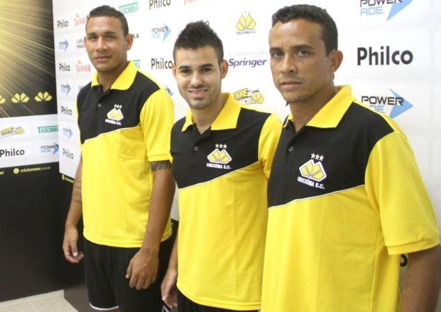 Às vésperas do início do Catarinense, Criciúma apresenta trio de reforços