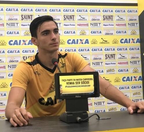 Enzo garante Criciúma fechado e promete: “Não vamos tomar gol”