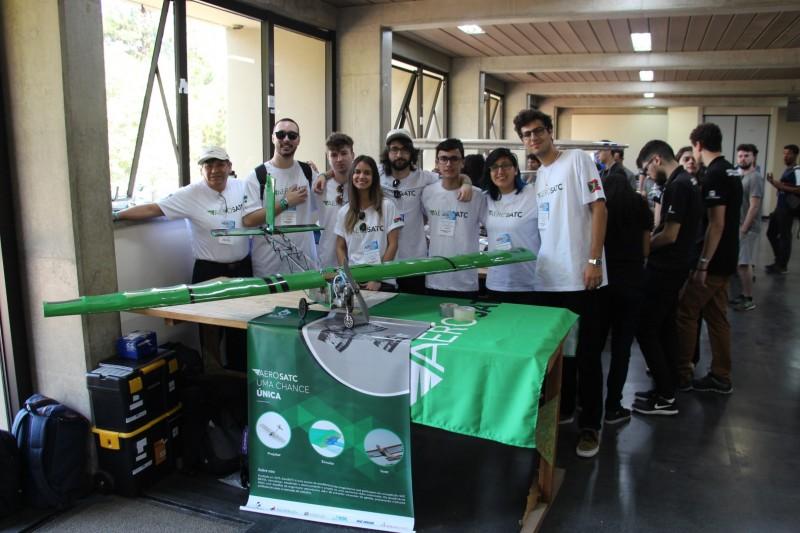 Acadêmicos da Satc projetam aeronave rádio-controlada para o Sae Brasil AeroDesign
