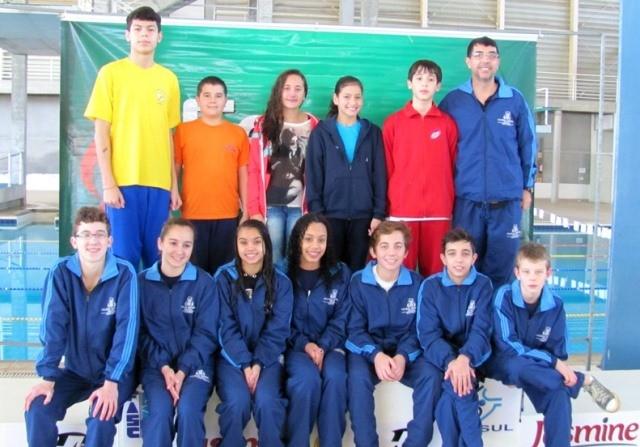 Natação de Criciúma conquista oito medalhas nos Jesc