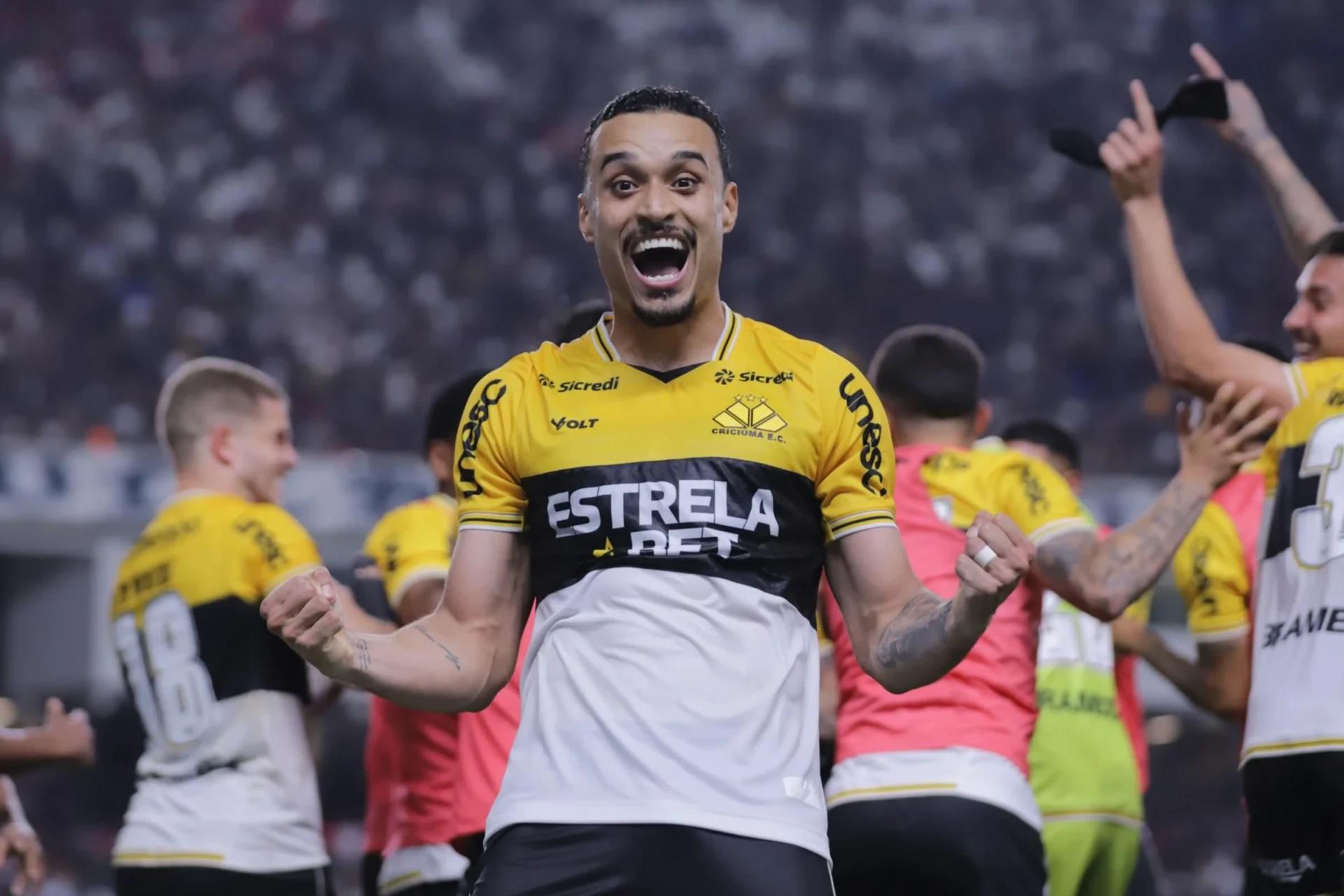 'Não tem mais time bobo', afirma meio-campista do Tigre sobre Série B