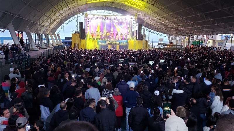Festa do Peixe surpreende e é sucesso de recorde de público em Balneário Arroio do Silva