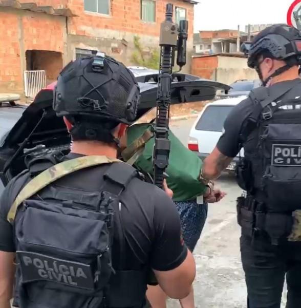 Operação da Polícia Civil prende investigado por furtos em Laguna