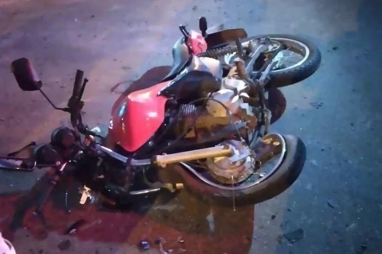 Motociclista sofre traumatismo cranioencefálico após acidente na BR-101