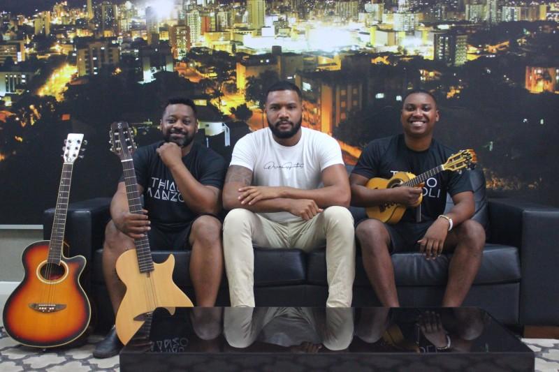 Natural do Estado do Rio de Janeiro, cantor de pagode escolhe Criciúma para lançar carreira
