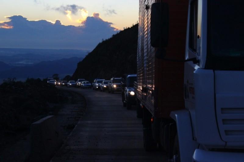 DNIT retoma sistema de comboio na Serra da Rocinha nesta segunda-feira