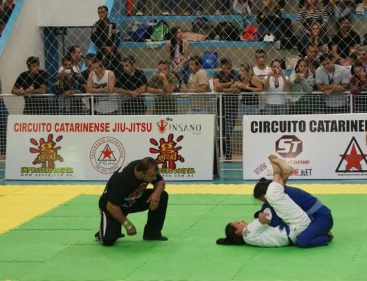 Atletas criciumenses dão show no Catarinense de Jiu-Jitsu