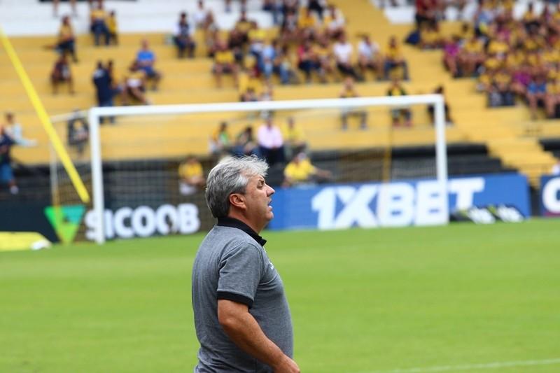 Fim do tabu contra o Xavante e o primeiro triunfo longe do Majestoso