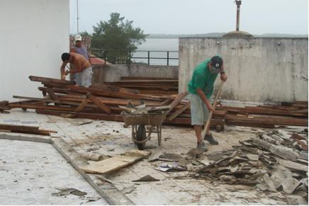 Aos poucos, Centro Administrativo de Laguna é liberado pela Vigilância Sanitária