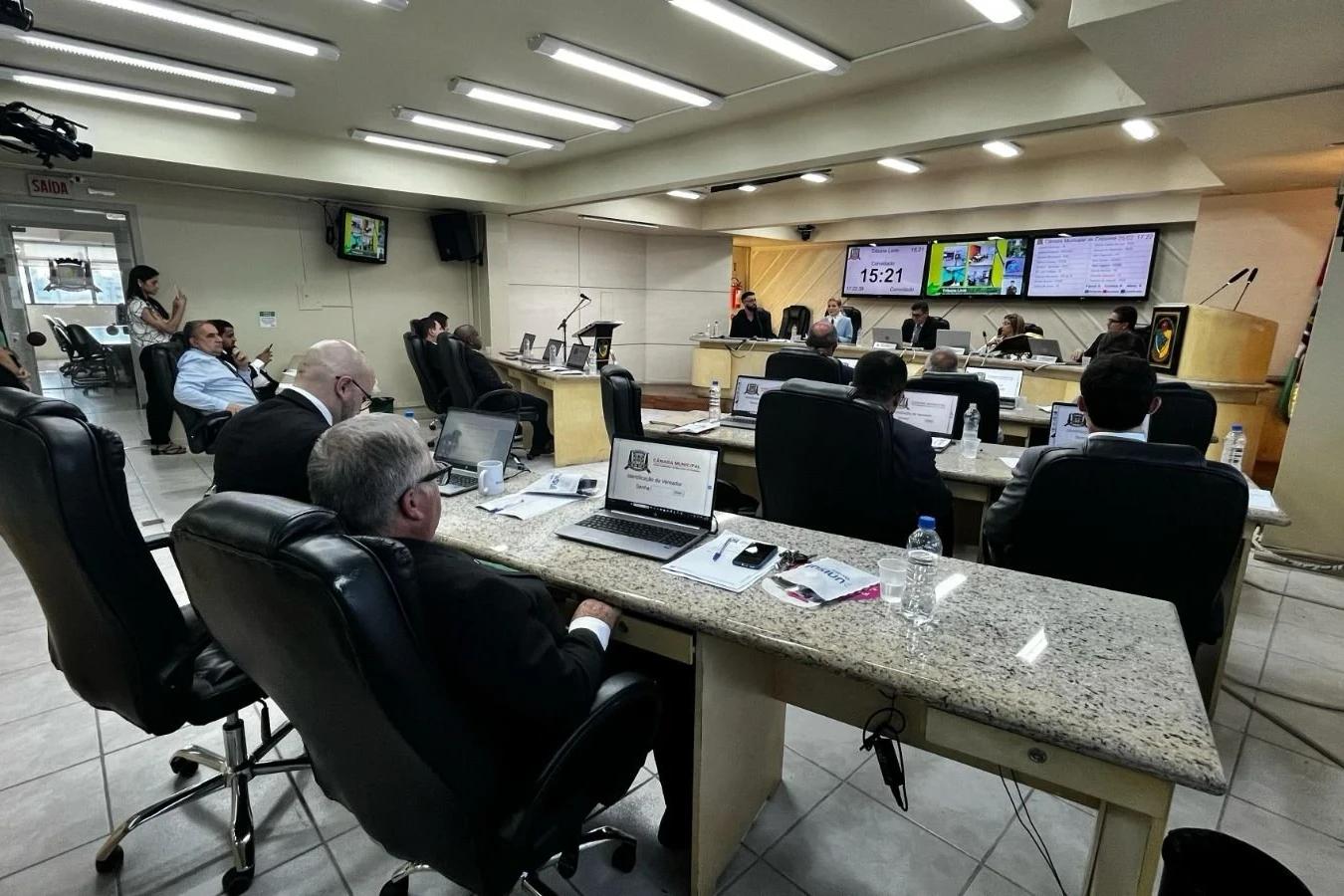 Câmara de Criciúma realiza audiência pública para discutir desassoreamento do Rio Sangão