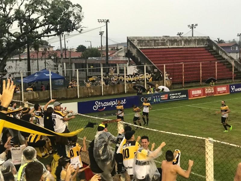 Hercílio Luz veta torcedores com camisas do Tigre fora do setor visitante