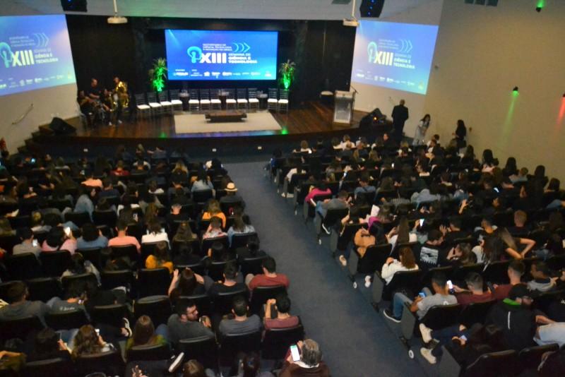 Dias para multiplicar conhecimento: aberta 13ª Semana de Ciência e Tecnologia da Unesc