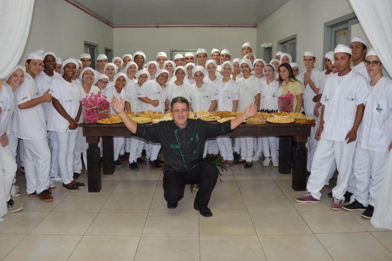 Reinaugurada Escola de Panificação do Bairro da Juventude 