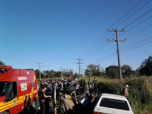 Jovem de 19 anos morre em acidente na SC-448