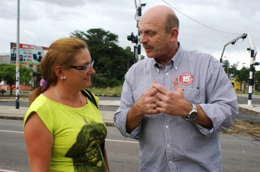 Ronaldo Benedet apresenta propostas aos comerciantes da Avenida Santos Dumont