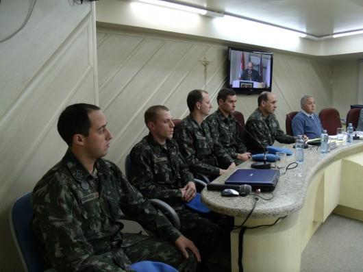 Militares são homenageados