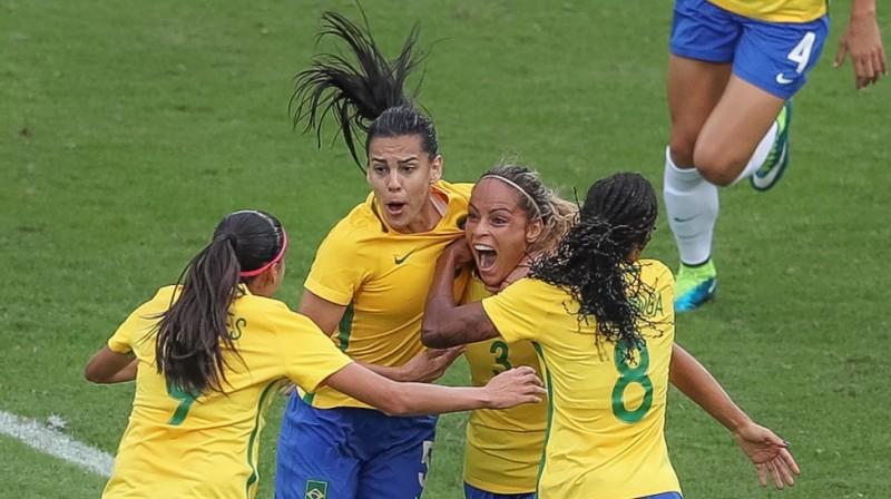 Seleção Brasileira Feminina estreia com o pé direito