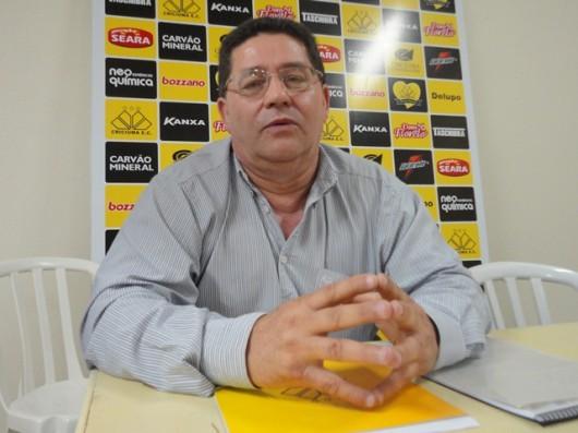 Reviravolta na base tricolor