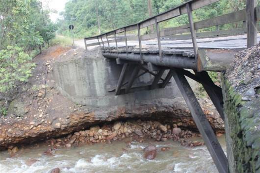 Em Lauro Müller, ponte de Rocinha de Baixo está interditada para caminhões