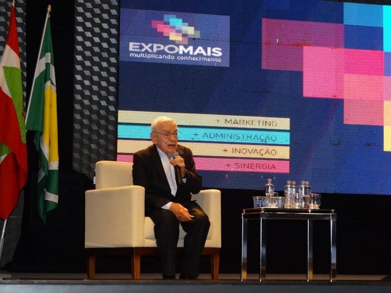 ExpoMais recebe cerca de 350 pessoas nas primeiras horas