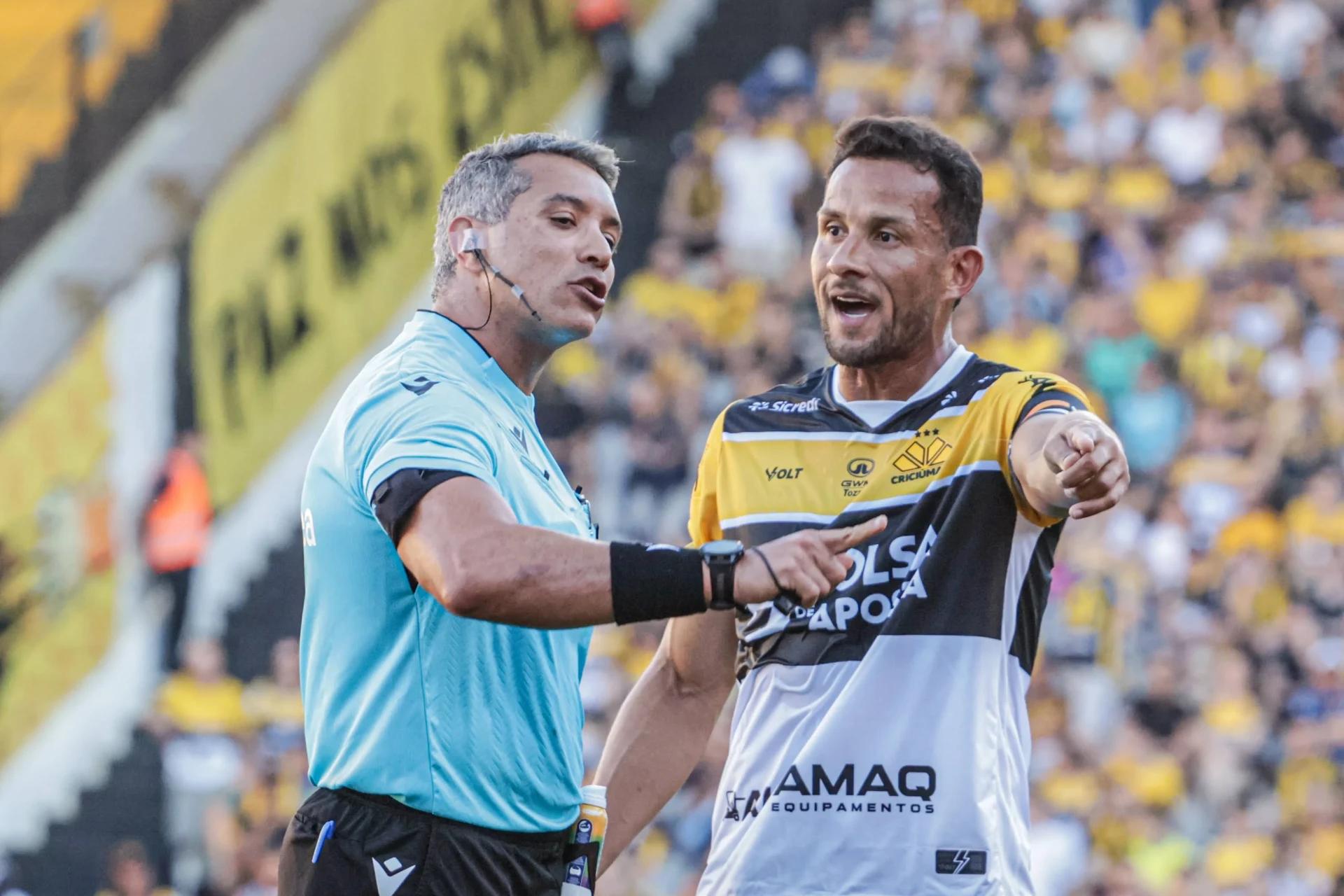 Árbitro de Botafogo-SP e Criciúma já apitou vitória do Tigre nesta Série B