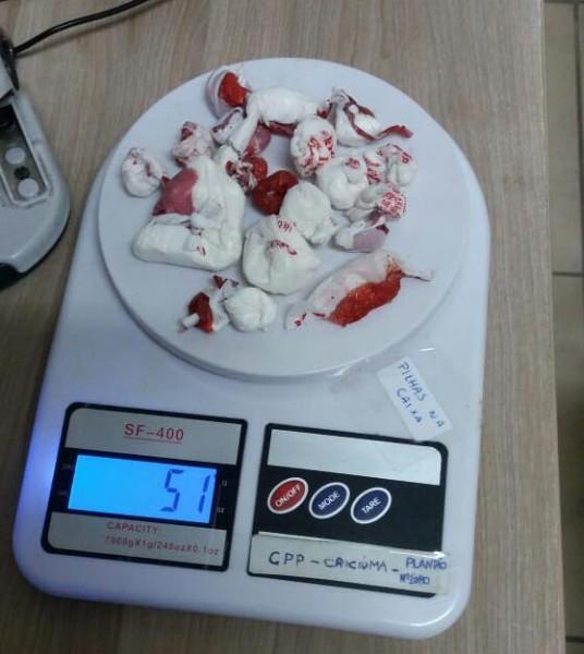 Em Criciúma, polícia apreende porções de cocaína 