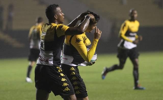 Criciúma reencontra o caminho da vitória no Majestoso