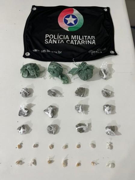 Polícia Militar apreende drogas em casa no Cristo Redentor
