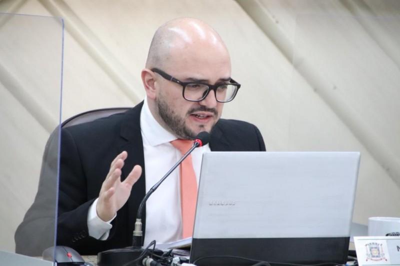 Vereador sugere criação de plataforma digital para voluntariado
