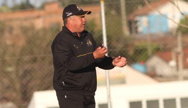 Cavalo testa formação para enfrentar o Sampaio Correa