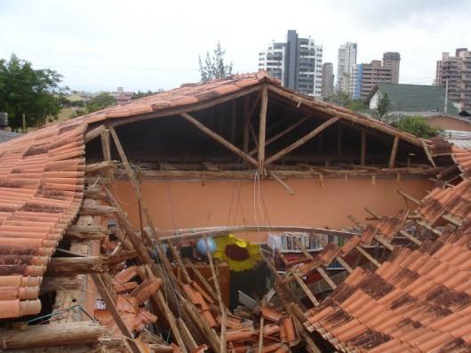 Escola de Passo de Torres interditada por problemas estruturais