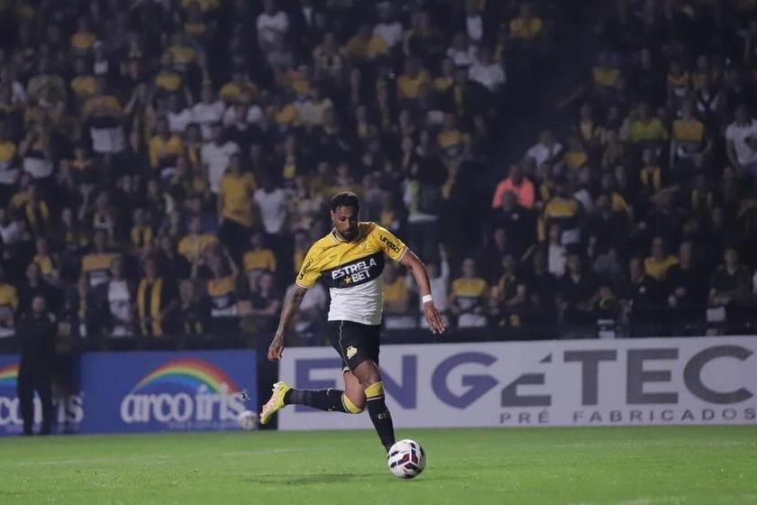 Diego Gonçalves projeta duelo decisivo contra o Goiás
