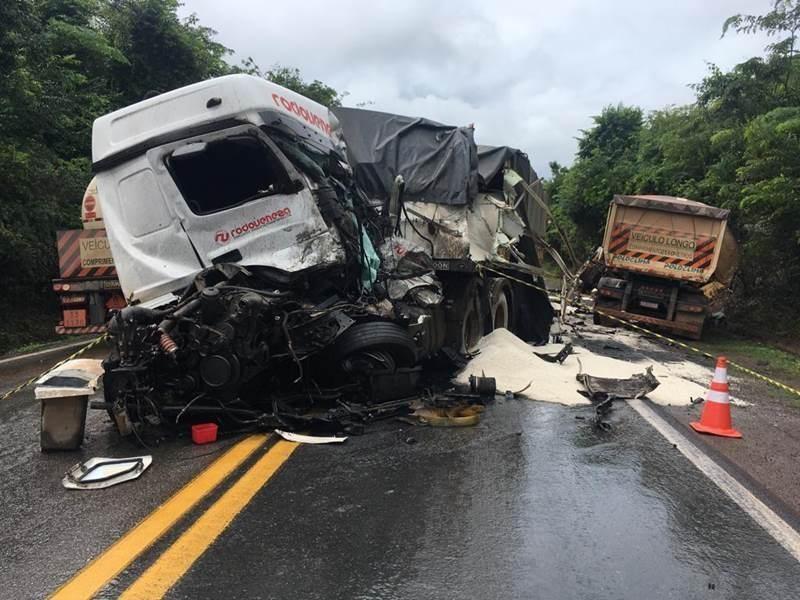 Motorista de carreta de Nova Veneza morre em acidente na BR-163 em Nova Mutum (MT) 