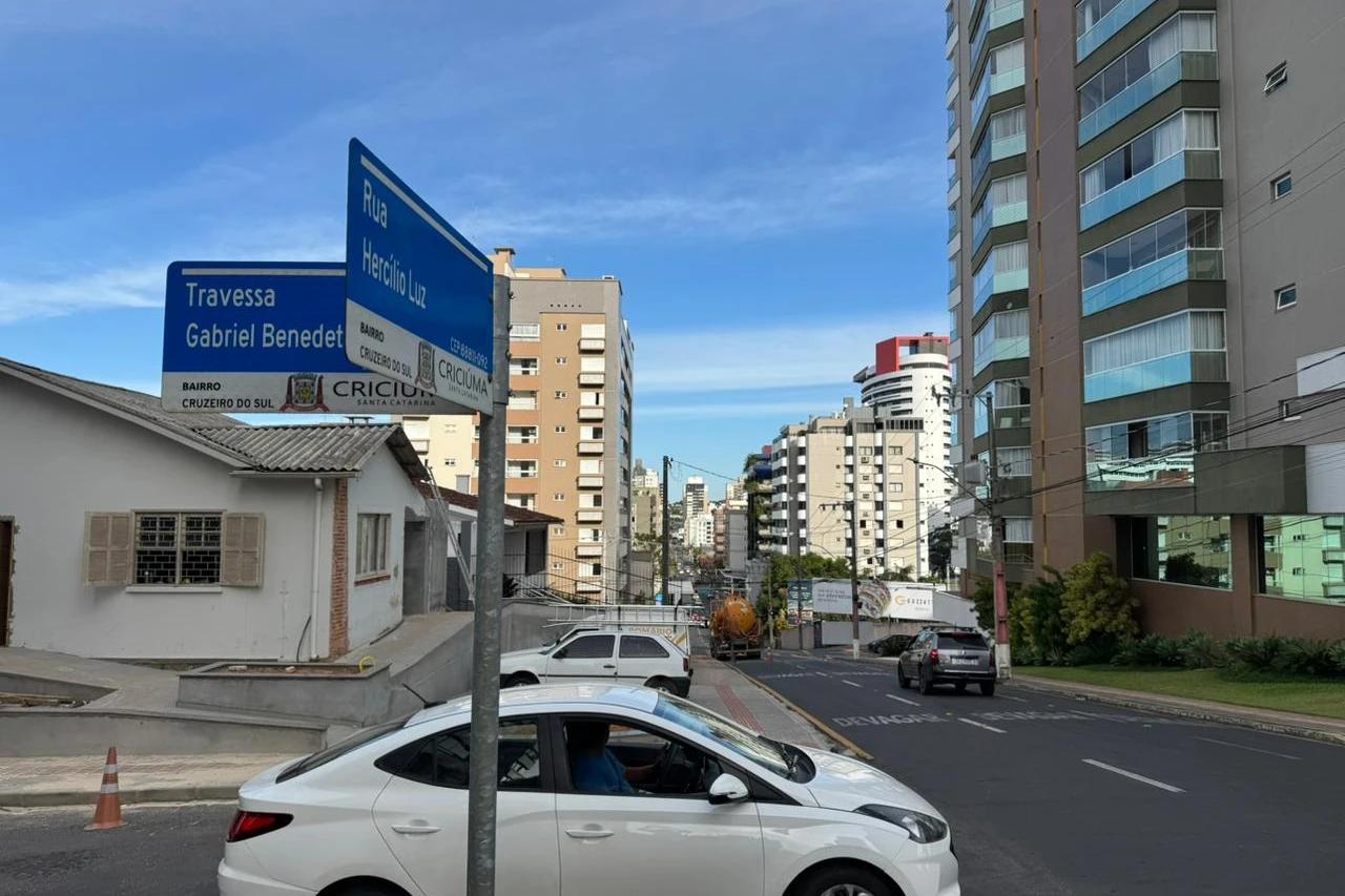 Após mudanças na rua Hercílio Luz, DTT deve alterar sentido de via próxima