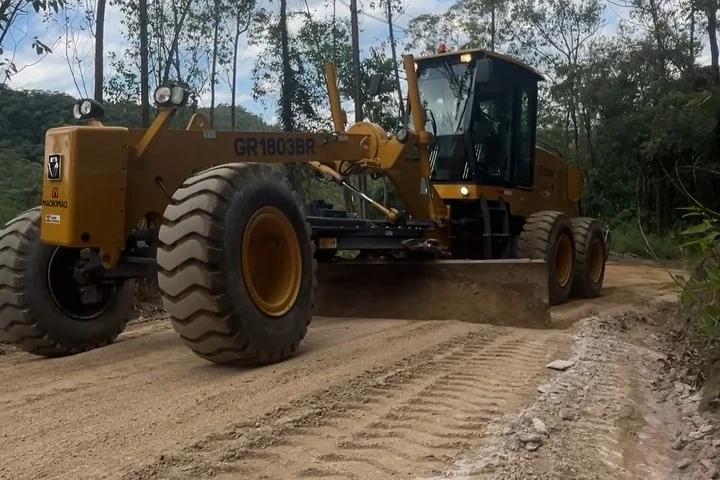 Estradas no interior de Urussanga recebem serviços de recuperação
