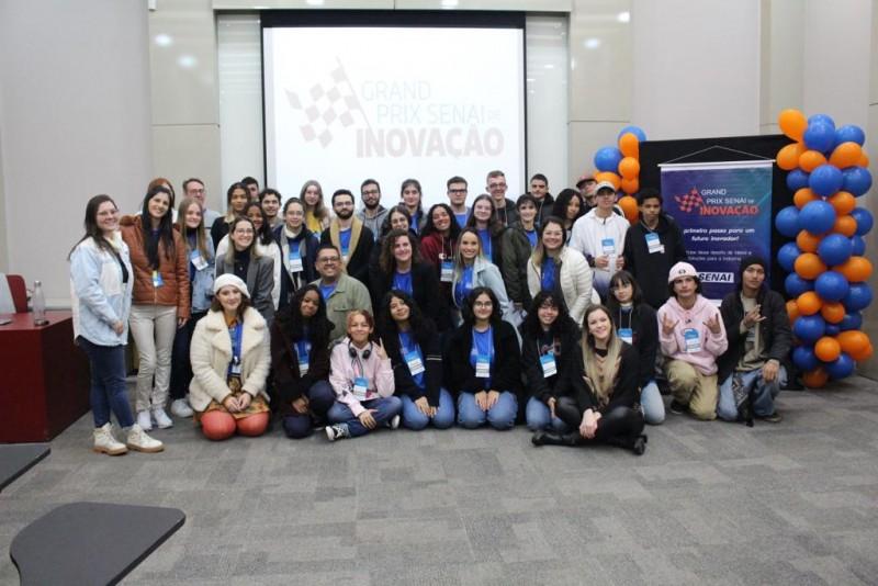Jovens aprendizes do Senai de Criciúma participam de competição regional de inovação