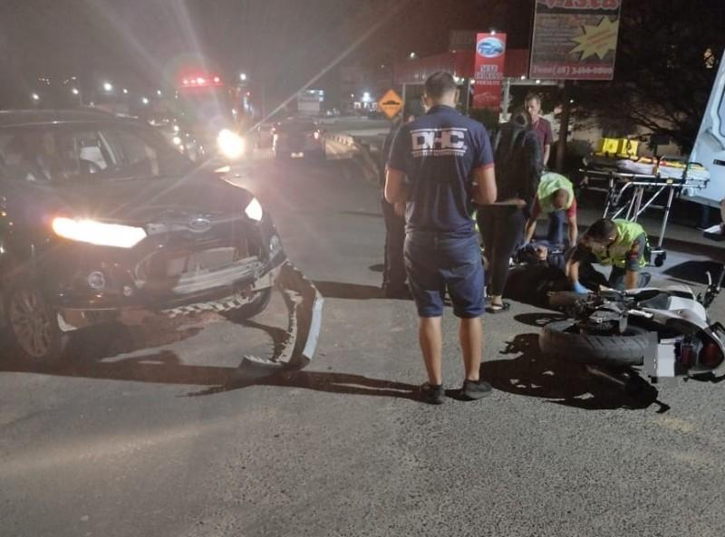 Motociclista fica ferido em acidente na SC-108