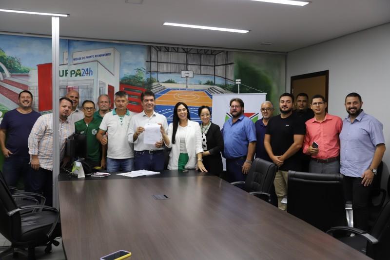 Assinada ordem de serviço para implantação de acessibilidade em três bairros de Criciúma