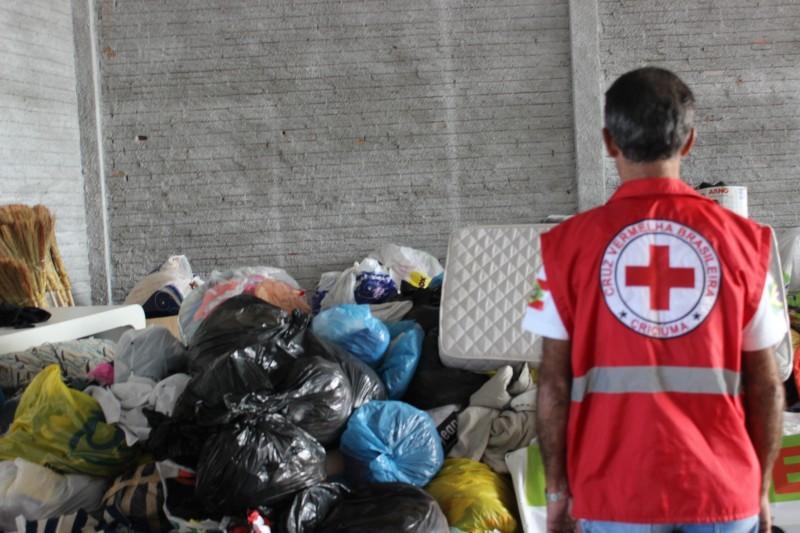 Com a chegada do frio, ações intensificam a Campanha do Agasalho