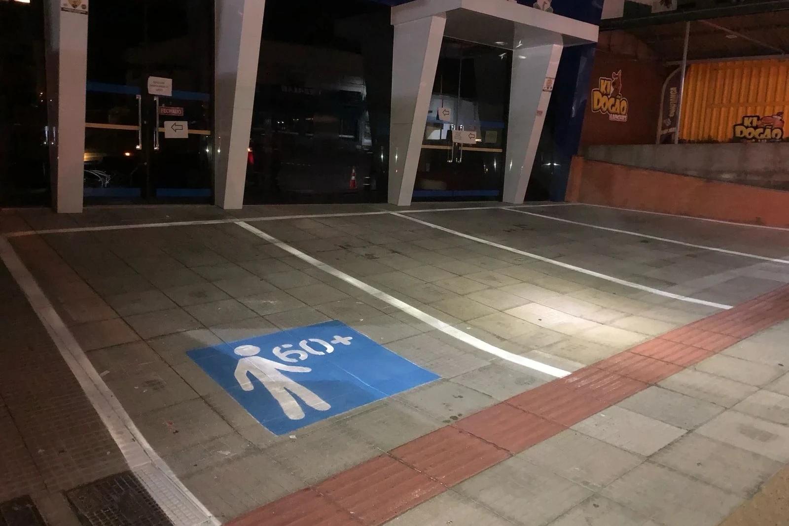 Cocal do Sul: vagas prioritárias são identificadas em estacionamentos públicos