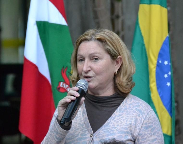 Governo Municipal viaja a Brasília em busca de recursos para imigrantes