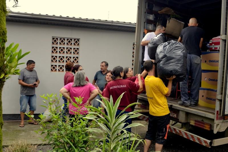 Siderópolis encaminha segundo caminhão de donativos às vítimas das enchentes no Rio Grande do Sul