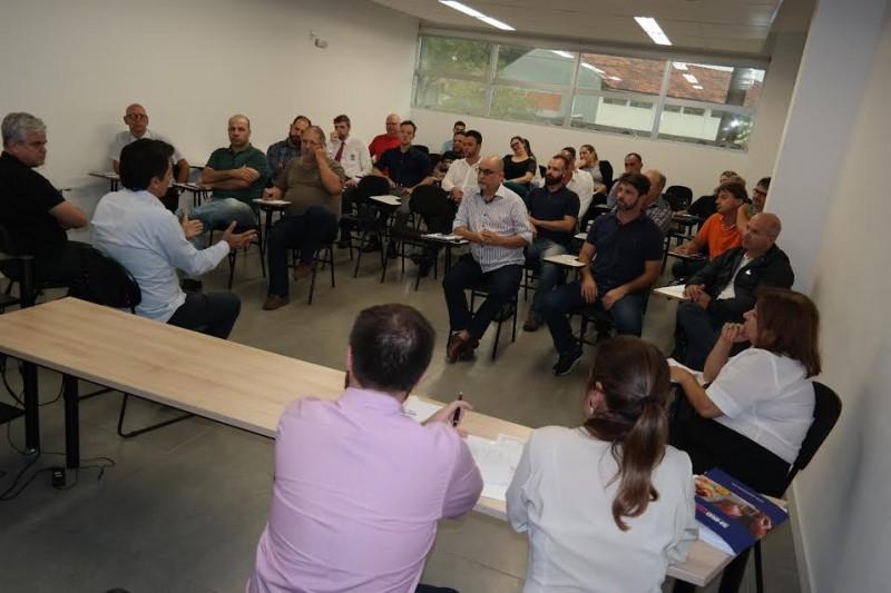 Salvaro propõe concessão do pavilhão José Ijair Conti
