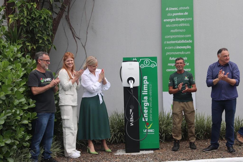 Unesc inaugura estações de recarga para veículos elétricos e híbridos
