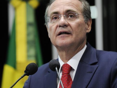 Renan Calheiros é afastado da presidência do Senado