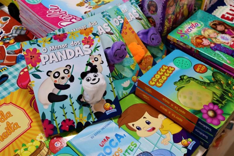 Mês das crianças chega com feira do livro infantil no Criciúma Shopping