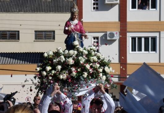 Milhares de fiéis na chegada de Nossa Senhora de Caravaggio