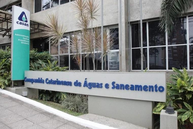 Privatização da Casan é nova aposta de Jorginho Mello