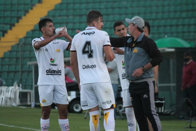 Paulo Baier ressalta importância da torcida na próxima fase