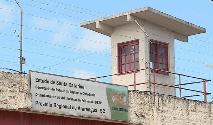 Três detentos fogem do Presídio Regional de Araranguá